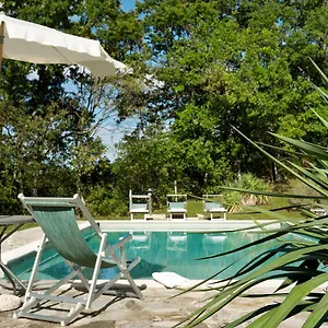 Le Pianore Farm stay