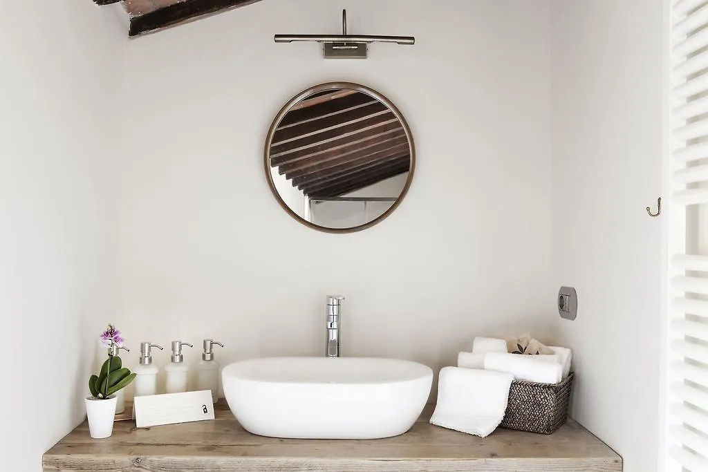 Farm stay Salcheto Winehouse Villa Montepulciano